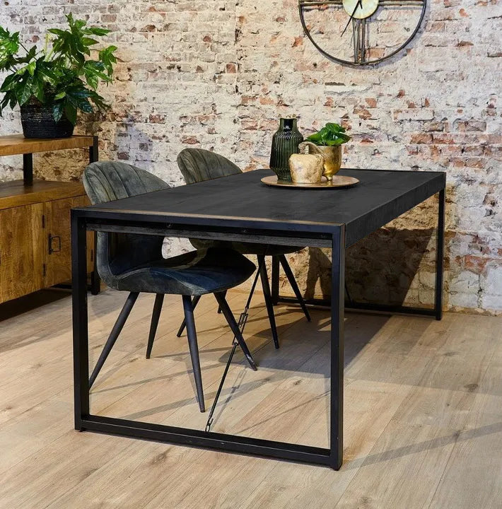 "Britt" black - Table de salle à manger 140cm